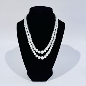 Vintage 50s Double Strand Graduated‎ White Faux Pearls Clip Clasp 20" Japan